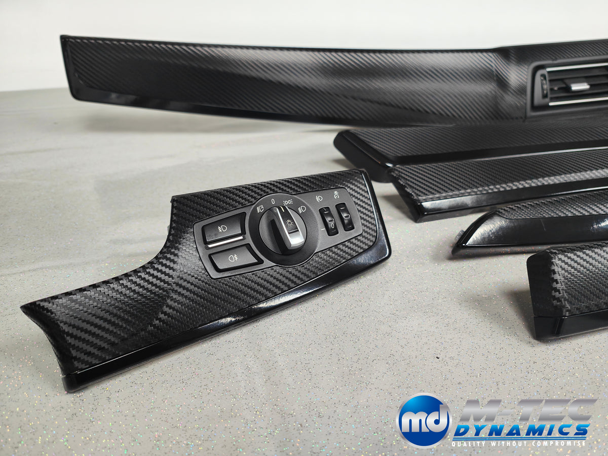 BMW F10 F11 M5 INTERIOR TRIM SET - TEXTURED GLOSSY BLACK CARBON / BLACK ACCENT (MTD-TEX)