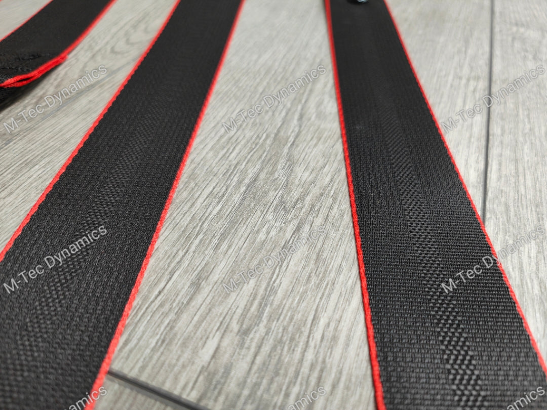 BMW 1-SERIES E81 / E82 COUPE (1M) - FRONT SEAT BELT SET (RED EDGE)