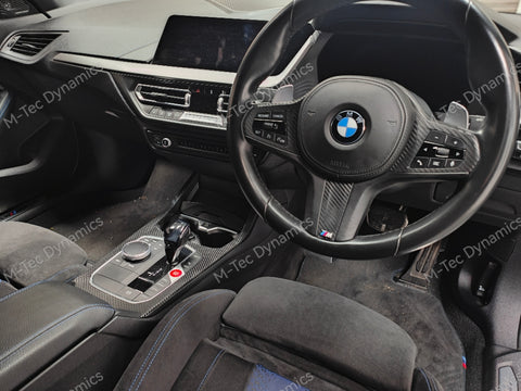 WRAPPING SERVICE - BMW F40 / F44 STEERING WHEEL FASCIA TRIM - DEEP TEXTURED GLOSSY BLACK CARBON (MTD-TEX)