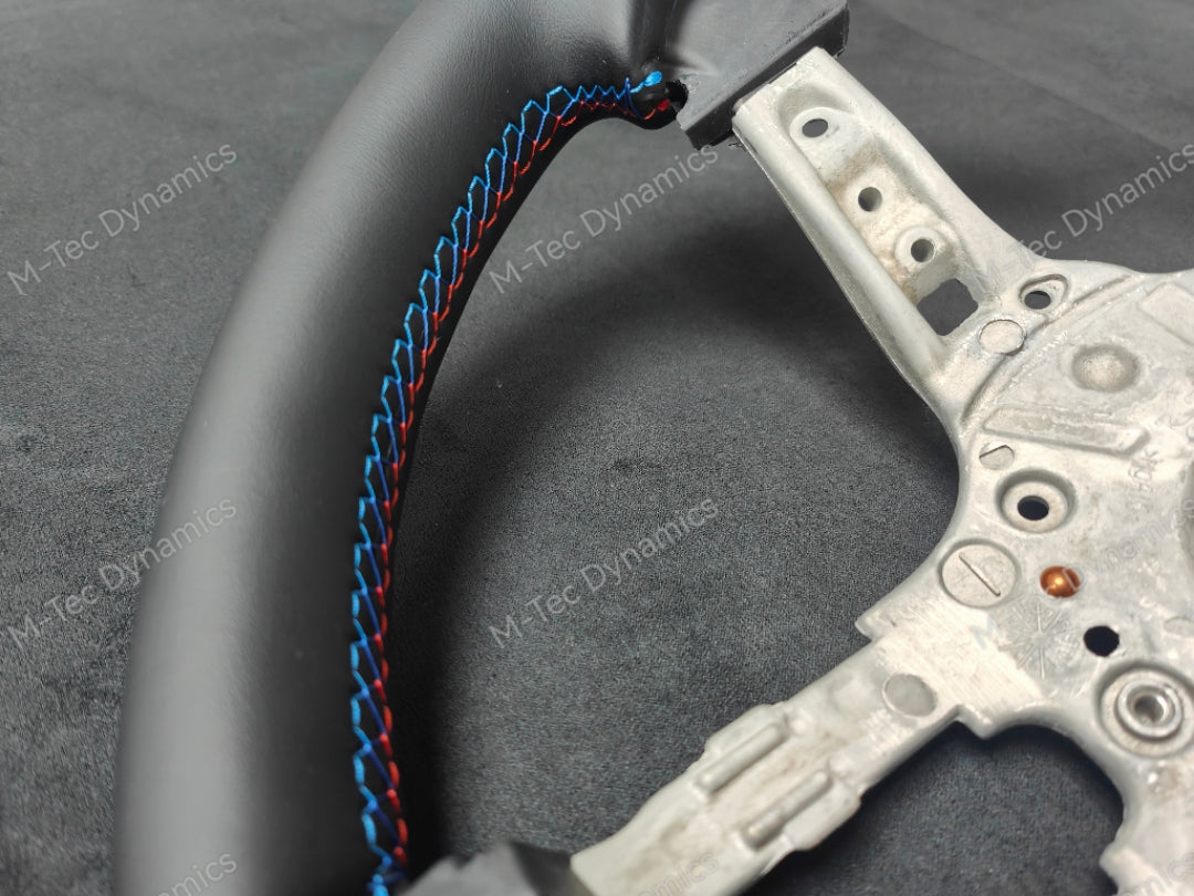 BMW F-SERIES NAPPA LEATHER TRI-STITCH STEERING WHEEL - BMW 1 2 3 4 SERIES F20 F22 F30 F32 M2 M3 M4
