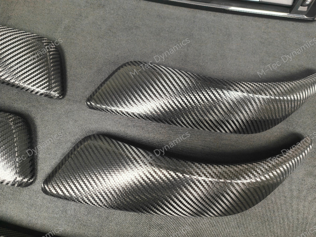BMW F20 LCI-2 INTERIOR TRIM SET - TEXTURED CARBON / GLOSS BLACK ACCENT