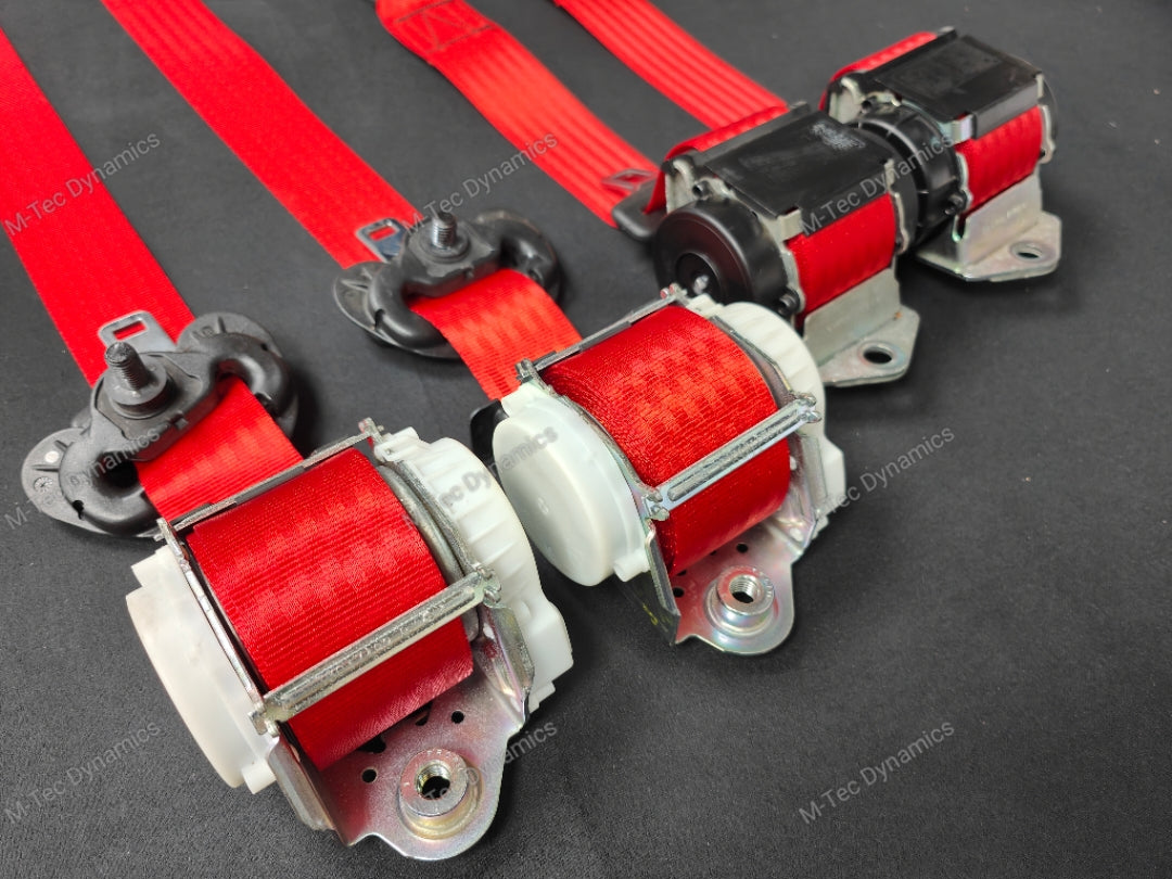 BMW 2-SERIES F22 COUPE RED FRONT & REAR SEAT BELT SET
