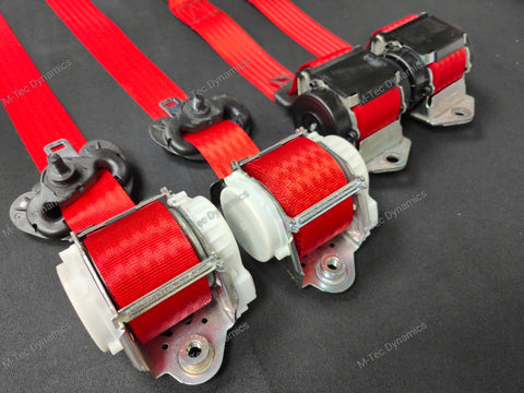 BMW 2-SERIES F22 COUPE RED FRONT & REAR SEAT BELT SET
