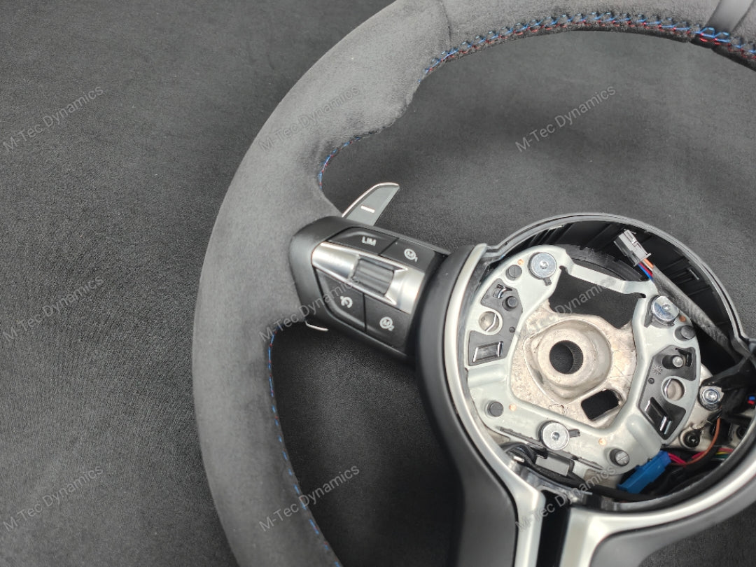 BMW F-SERIES FULL ALCANTARA / BLACK RING / TRI-STITCH STEERING WHEEL - BMW 1 2 3 4 SERIES F20 F22 F30 F32 M2 M3 M4