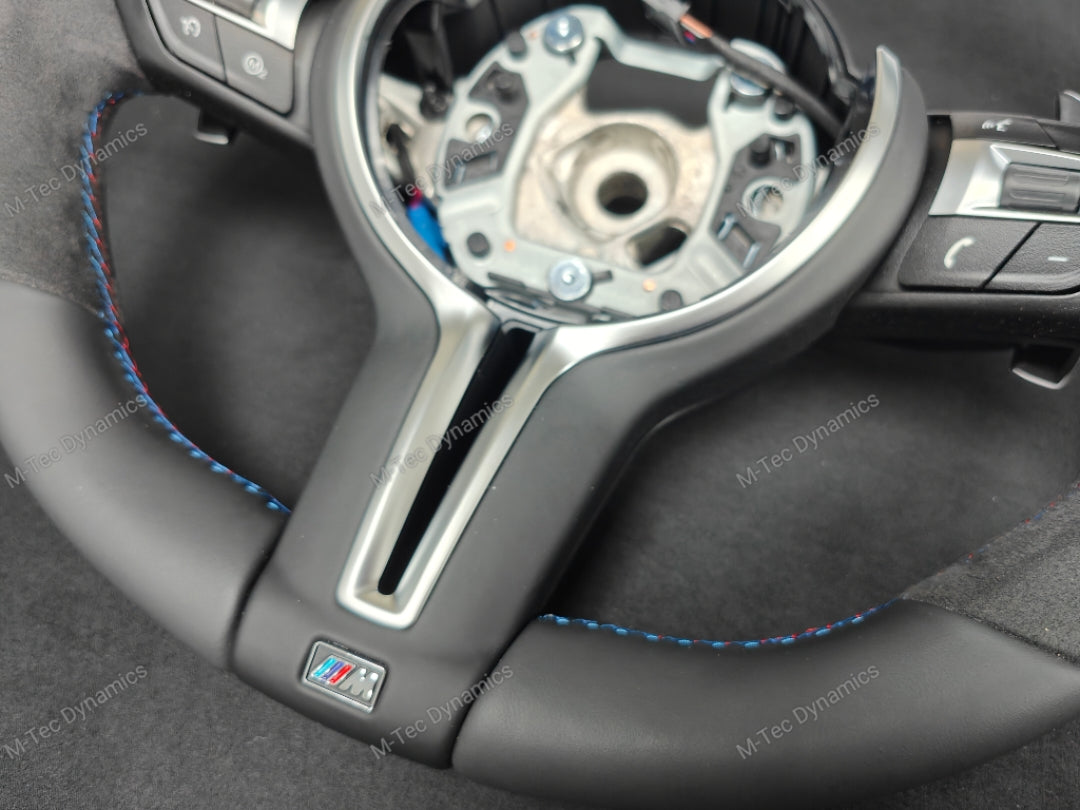 BMW F-SERIES NAPPA LEATHER TRI-STITCH / ALCANTARA / RED RING STEERING WHEEL - BMW 1 2 3 4 5 X SERIES