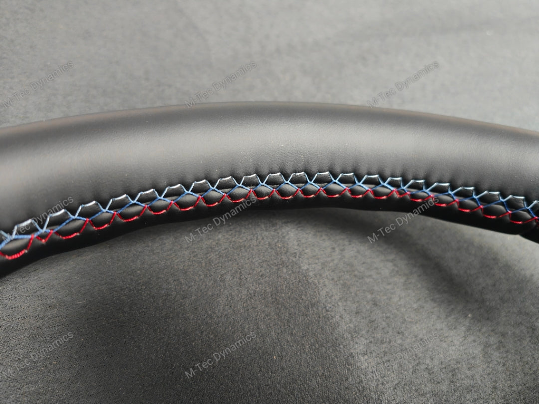 BMW F-SERIES NAPPA LEATHER TRI-STITCH / CUSTOM BLACK OUT / CARBON FIBRE M4 FASCIA STEERING WHEEL - BMW 1 2 3 4 5 X SERIES