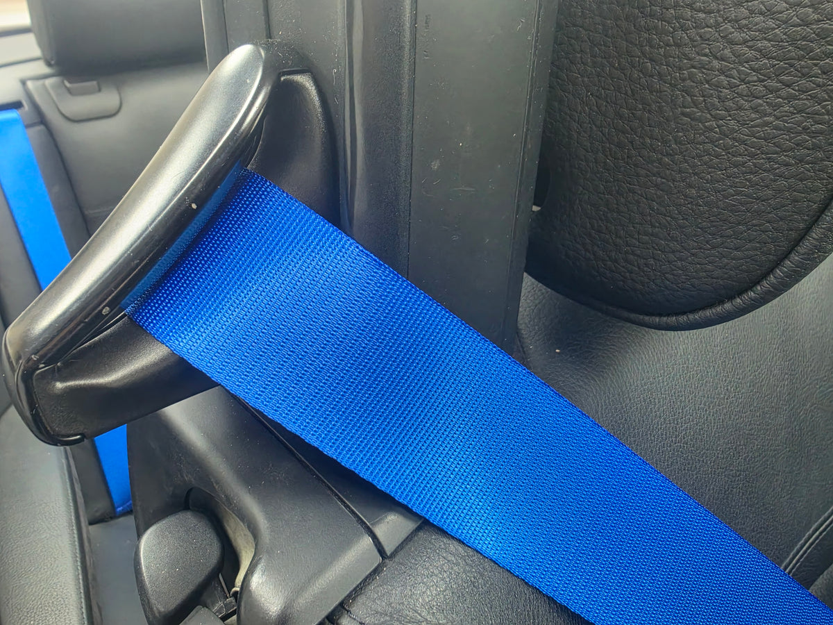 BMW 3-SERIES E93 CONVERTIBLE COLOURED SEAT BELTS - REMOVAL, RE-WEB & REFIT SERVICE