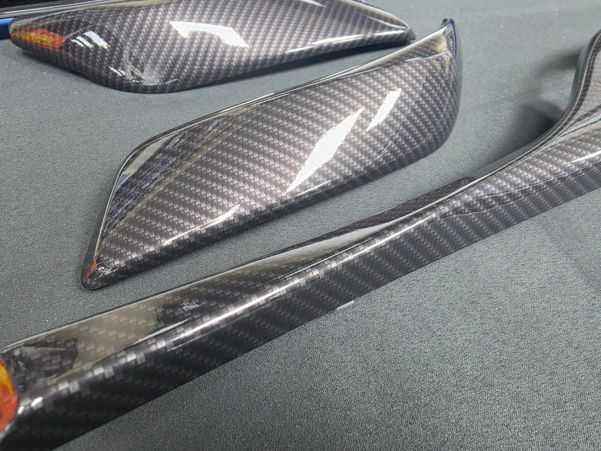 BMW F21 F22 INTERIOR TRIM SET - HIGH GLOSS CARBON / BLUE ACCENT TRIM