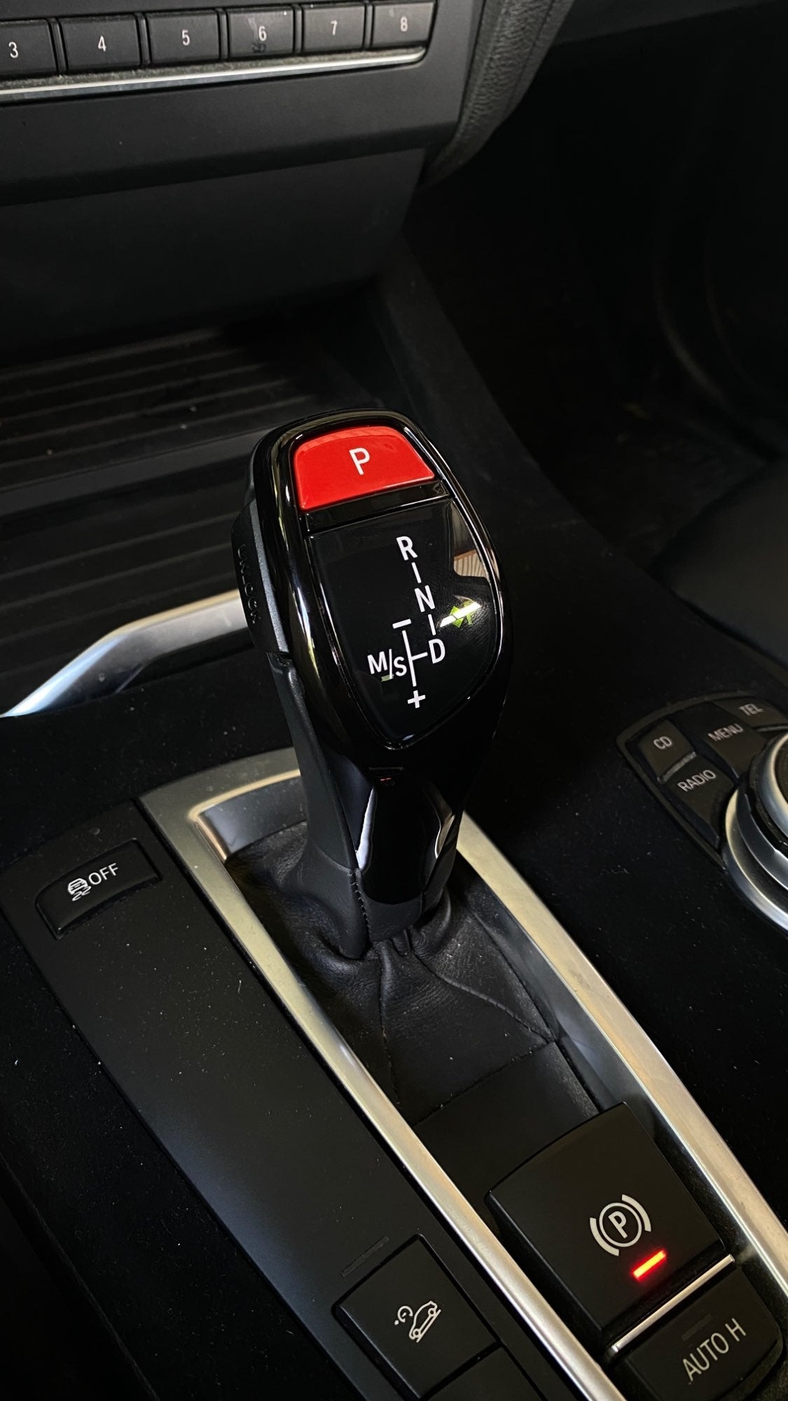 BMW F-SERIES RED P PARK GEAR SHIFTER INSERT BUTTON - 1/2/3/4/5 SERIES F1X F2X F3X F30 F32