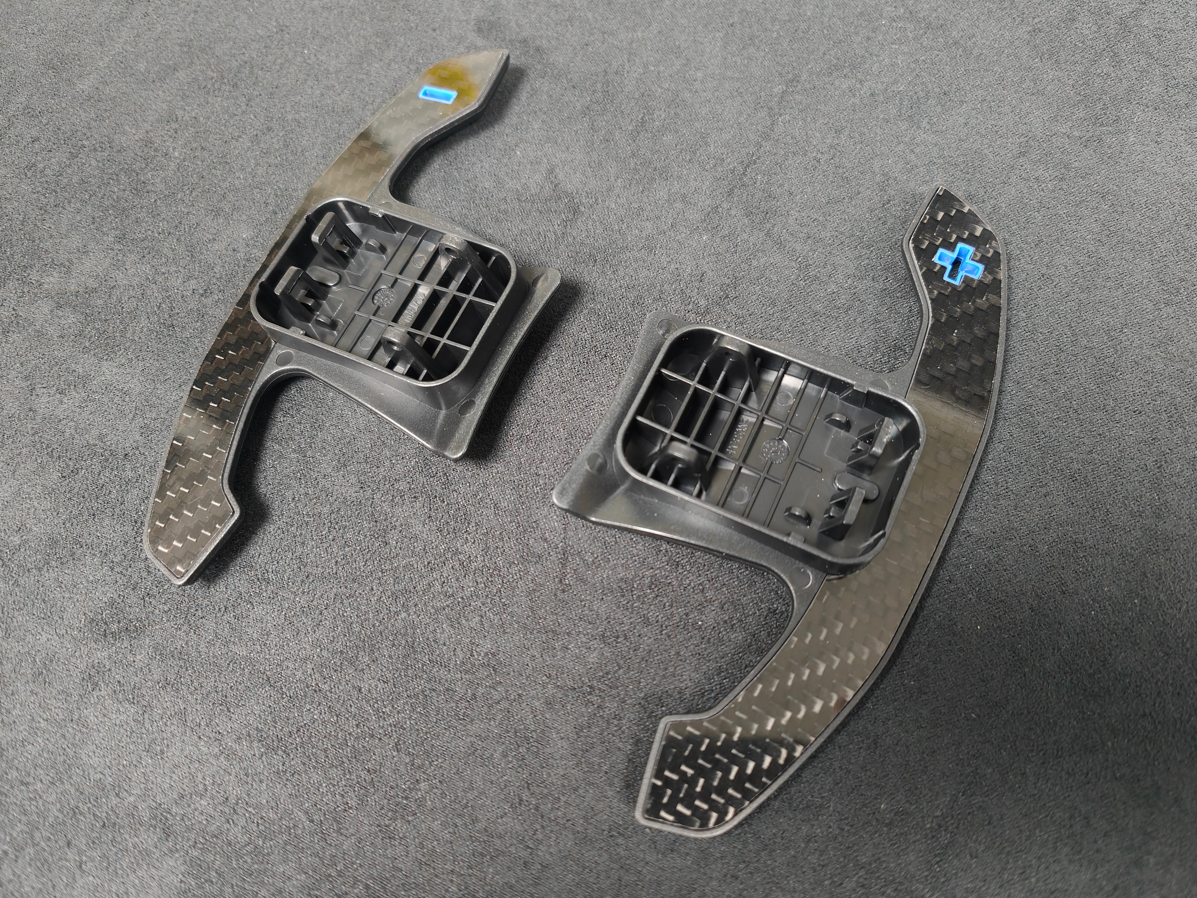 BMW F/G-SERIES BMW CARBON FIBRE STYLE BLUE STEERING WHEEL PADDLE SHIFTERS - (F80 M3 F82 F83 M4 M2 F30 G20 G80)