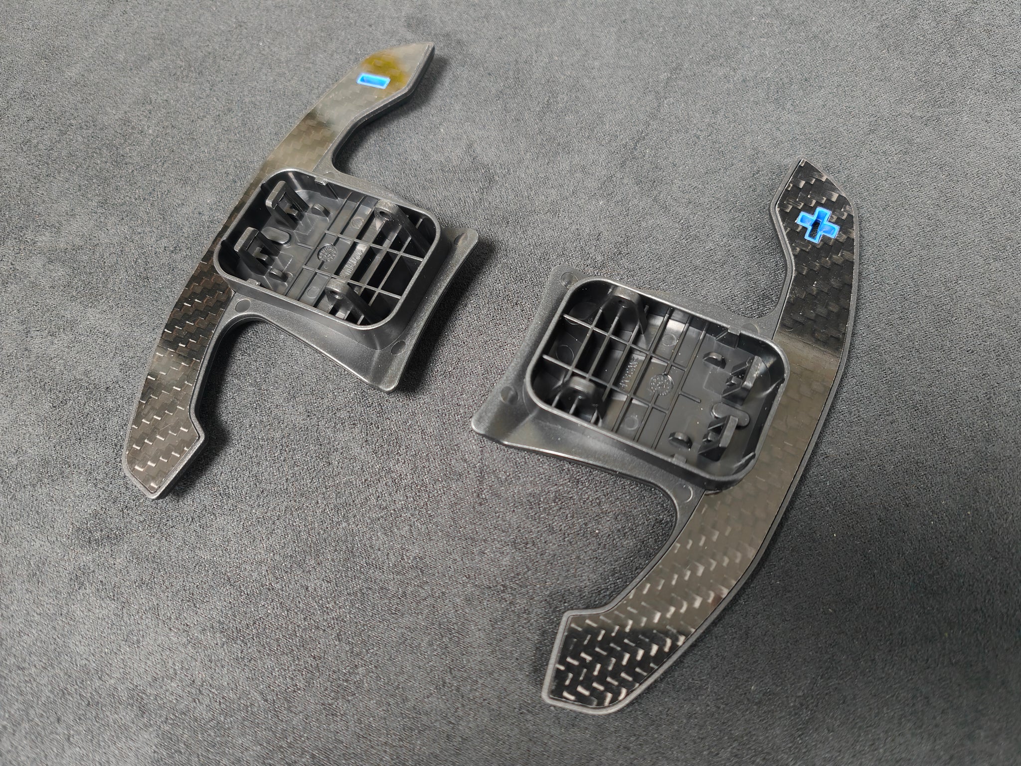 BMW F/G-SERIES BMW CARBON FIBRE STYLE BLUE STEERING WHEEL PADDLE SHIFTERS - (F80 M3 F82 F83 M4 M2 F30 G20 G80)