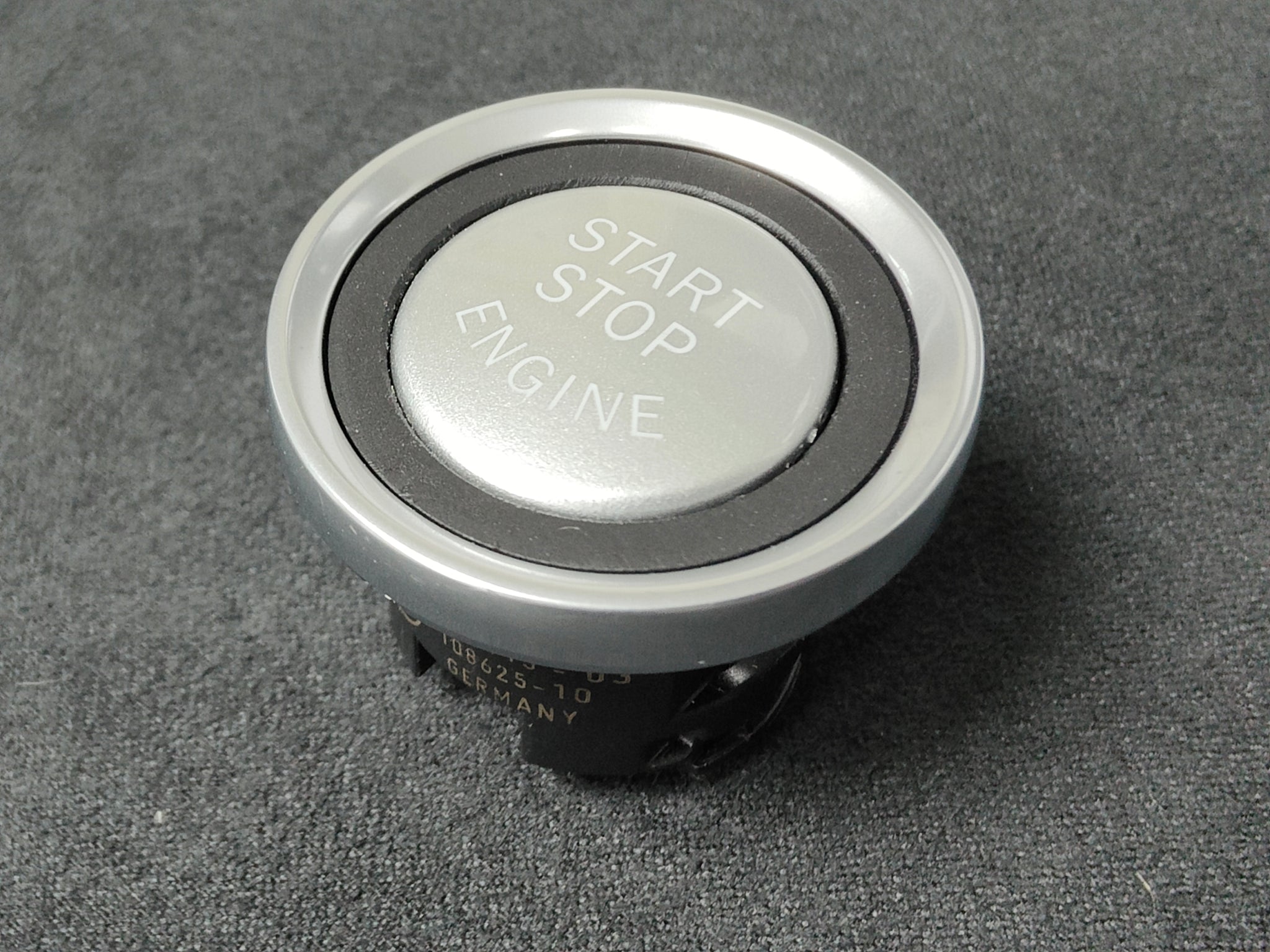 BMW E9X SERIES LCI (SILVER) ENGINE START BUTTON - E90 E92 E93 M3 / E89 Z4