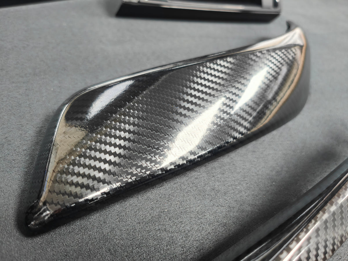 BMW F21 / F22 INTERIOR TRIM SET - ULTRA GLOSS CARBON / BLACK ACCENT
