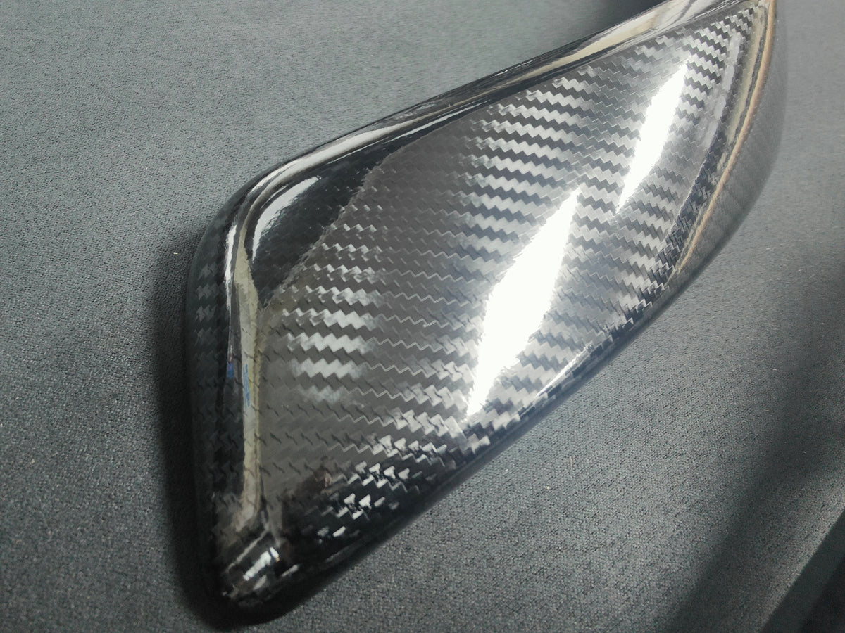 BMW F21 / F22 INTERIOR TRIM SET - ULTRA GLOSS CARBON / BLACK ACCENT