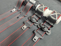 BMW 4-SERIES F32 / F82 M4 COUPE - BLACK CARBON / RED EDGE FRONT & REAR SEAT BELT SET