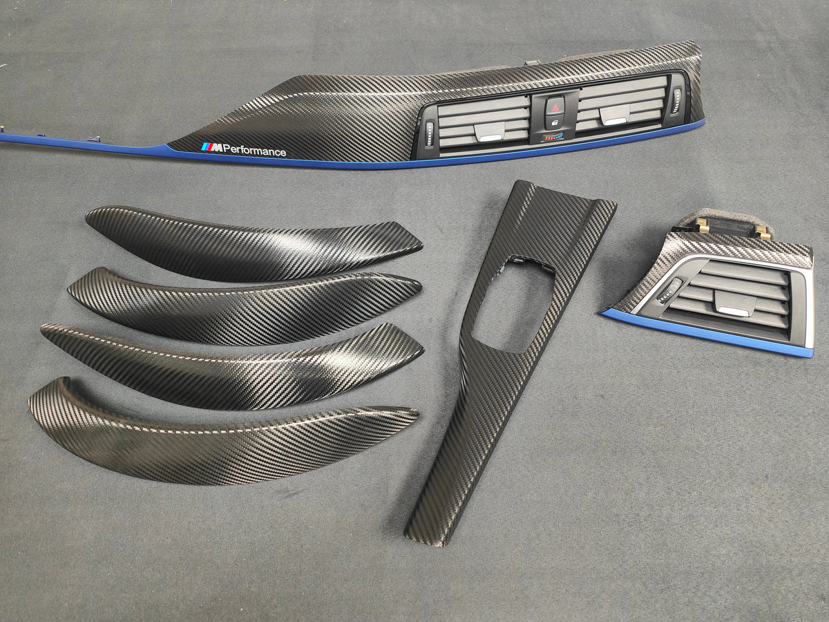 BMW F30 F31 F36 F80 LCI INTERIOR TRIM SET - TEXTURED CARBON / BLUE ACCENT