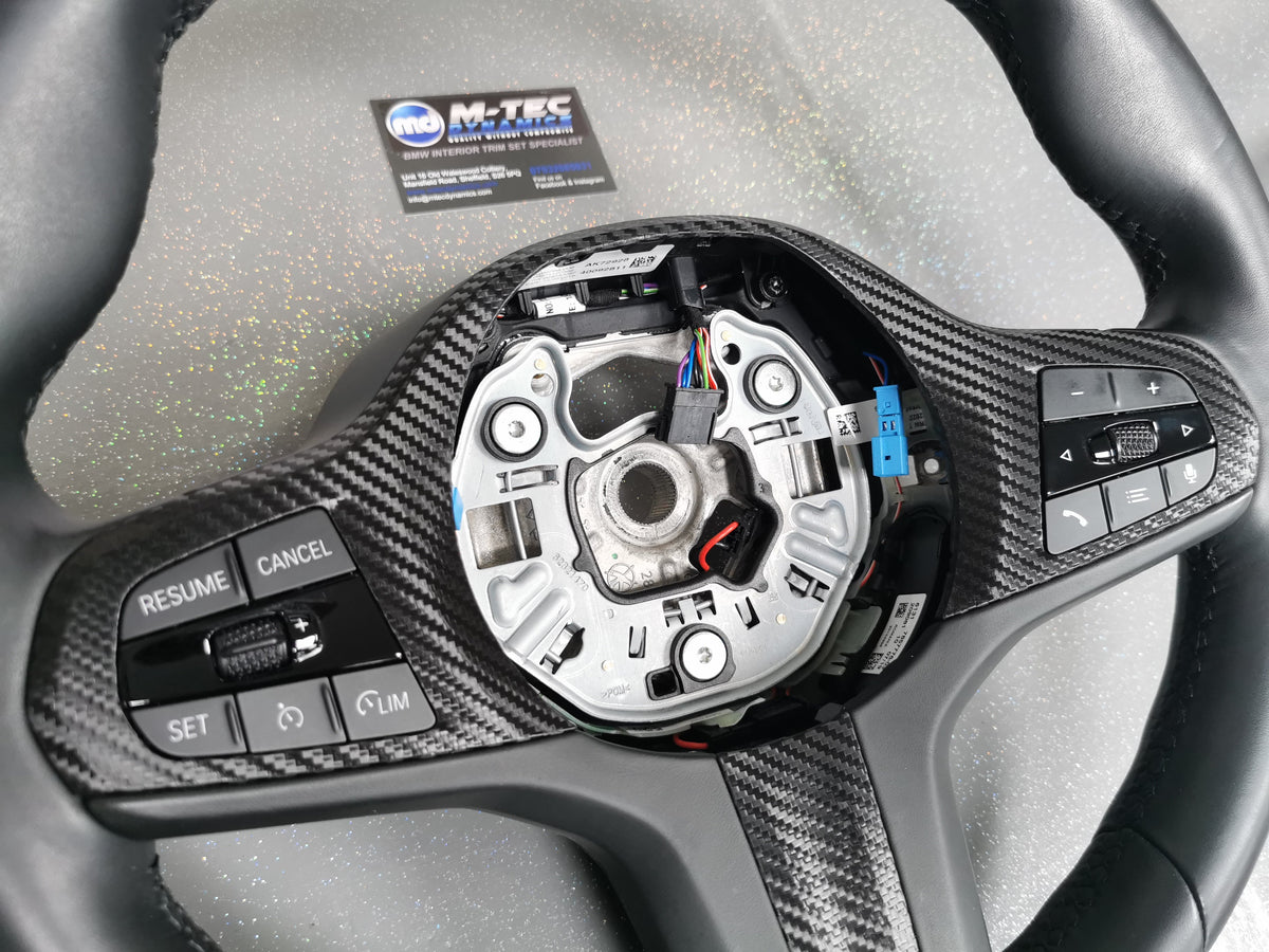 WRAPPING SERVICE - BMW F40 / F44 STEERING WHEEL FASCIA TRIM - TEXTURED BLACK CARBON