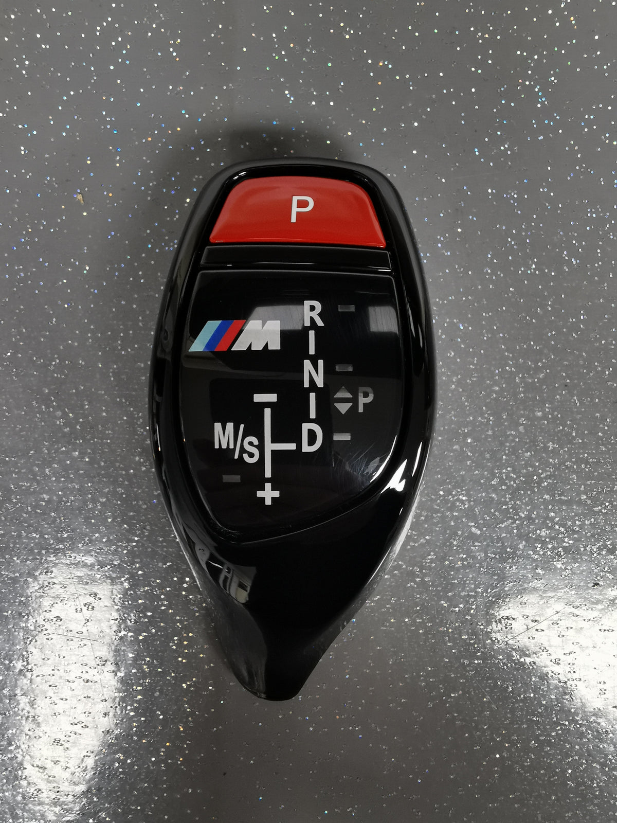 BMW F-SERIES RED P PARK GEAR SHIFTER INSERT BUTTON - 1/2/3/4/5 SERIES F1X F2X F3X F30 F32