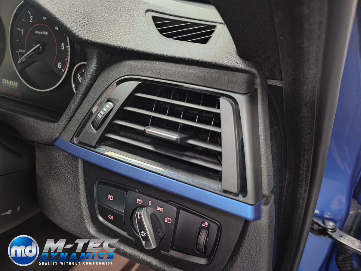 WRAPPING SERVICE - BMW F3X INTERIOR TRIM SET - 3D CARBON / ALCANTARA / BLUE ACCENT - (F30 F31 F32 F33 F36)