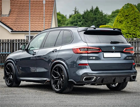 BMW G05 X5 GLOSS BLACK COMPLETE BODY KIT (SUPPLIED & FITTED)