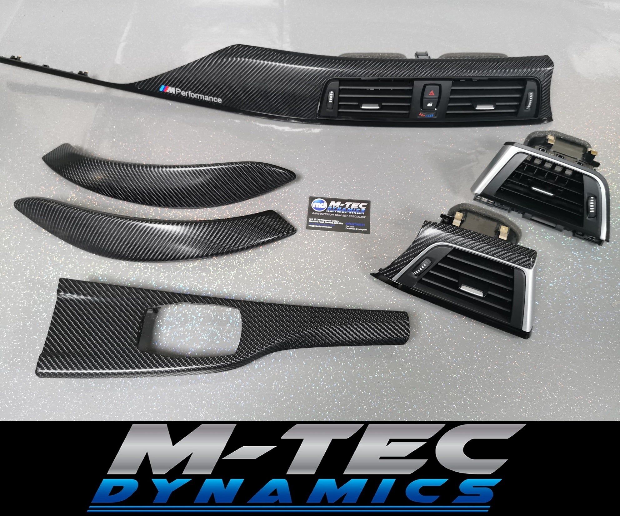 BMW F32 F82 M4 LCI INTERIOR TRIM SET - 4D CARBON / BLACK ACCENT