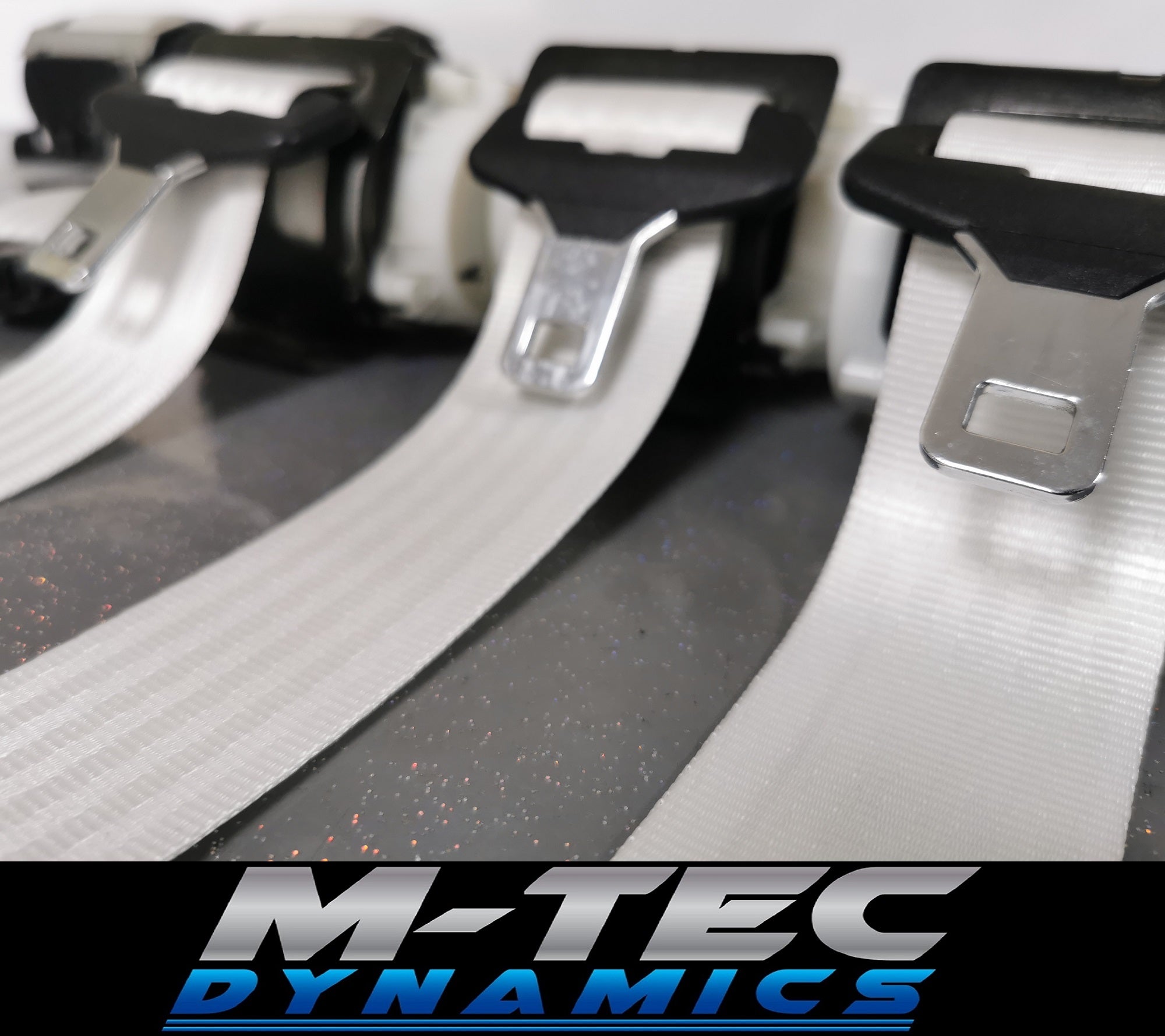 BMW E60 M5 WHITE FRONT & REAR FULL SEAT BELT SET