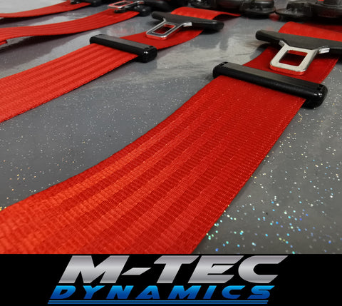 BMW E85 E86 Z4 RED FRONT SEAT BELT SET