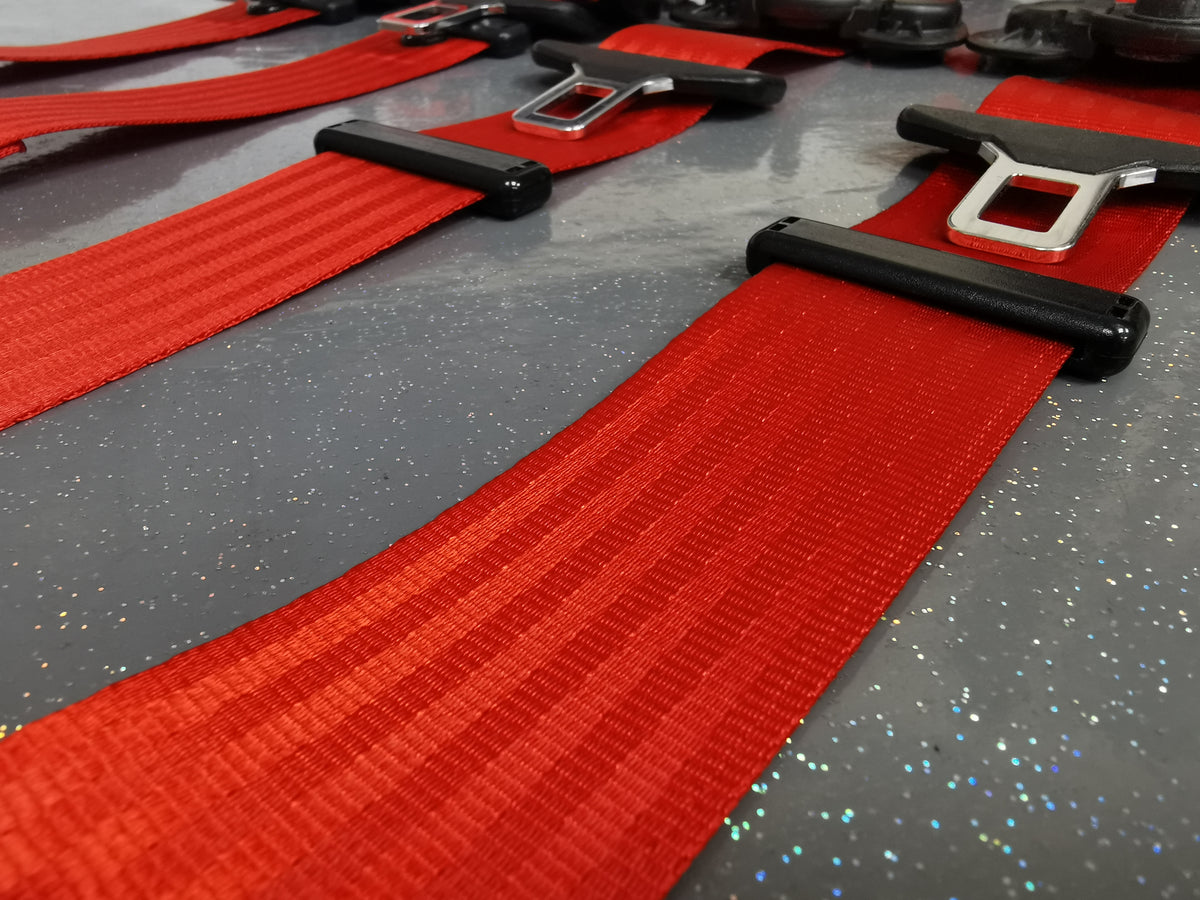 MINI COOPER S JCW R56 3DR CUSTOM RED FRONT & REAR SEAT BELT SET