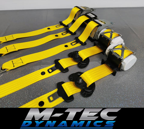 BMW 3-SERIES F30 / F80 M3 SALOON YELLOW FRONT & REAR SEAT BELT SET