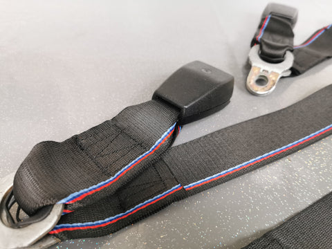 BMW E46 COUPE CUSTOM COMPETITION STYLE TRI-COLOUR COMPLETE FRONT & REAR FULL SEAT BELT SET