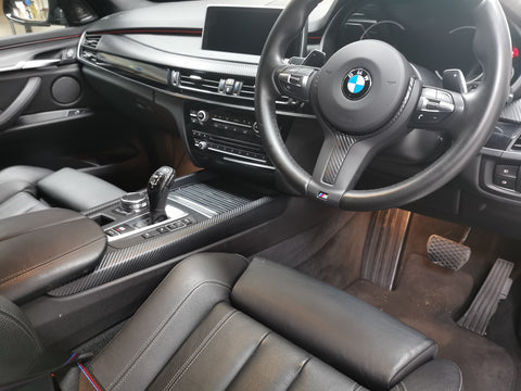 BMW X5 F15 / X5 F16 INTERIOR TRIM SET & COMPETITION SEAT BELT PACKAGE - 3D CARBON