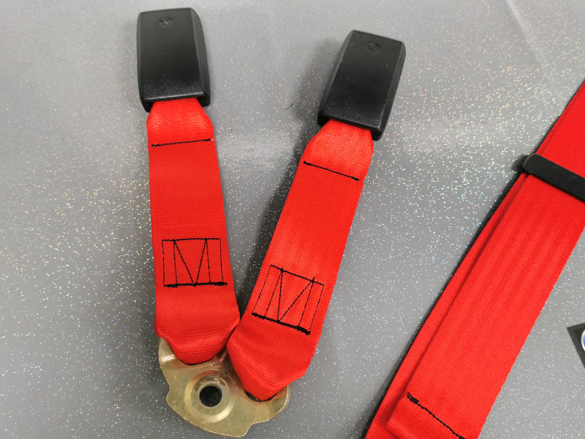 BMW E30 COUPE (INC M3) MOTORSPORT RED COMPLETE FRONT & REAR SEAT BELT SET