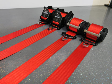 BMW E36 TOURING RED COMPLETE FRONT & REAR SEAT BELT SET