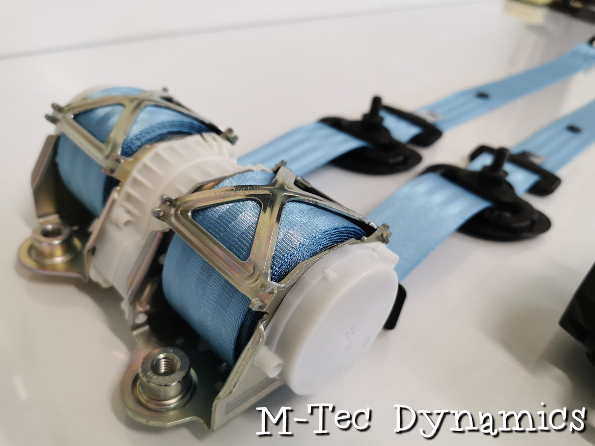 BMW E89 Z4 LIGHT BLUE FRONT SEAT BELT SET