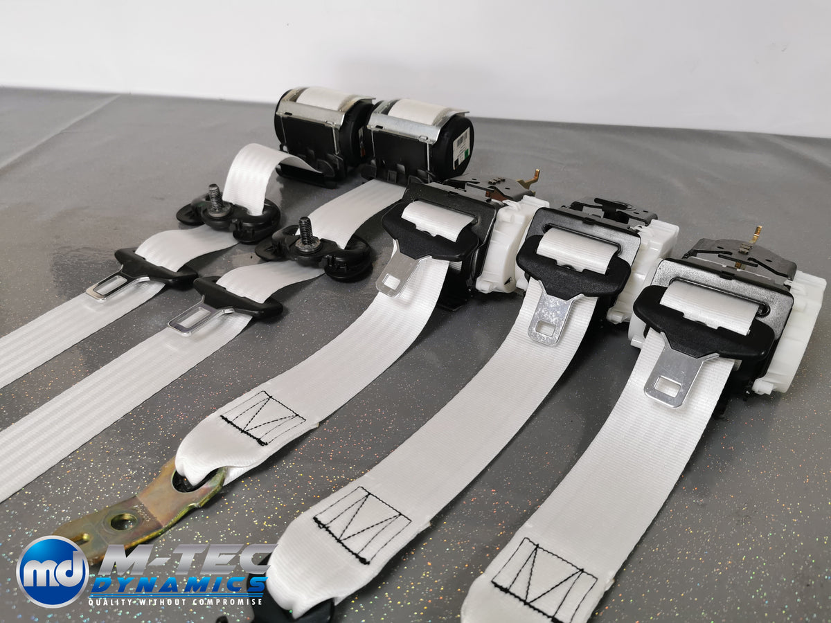 BMW E60 M5 WHITE FRONT & REAR FULL SEAT BELT SET