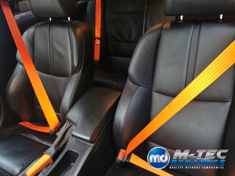 BMW 1-SERIES E81 / E82 / E87 ORANGE FRONT SEAT BELT SET