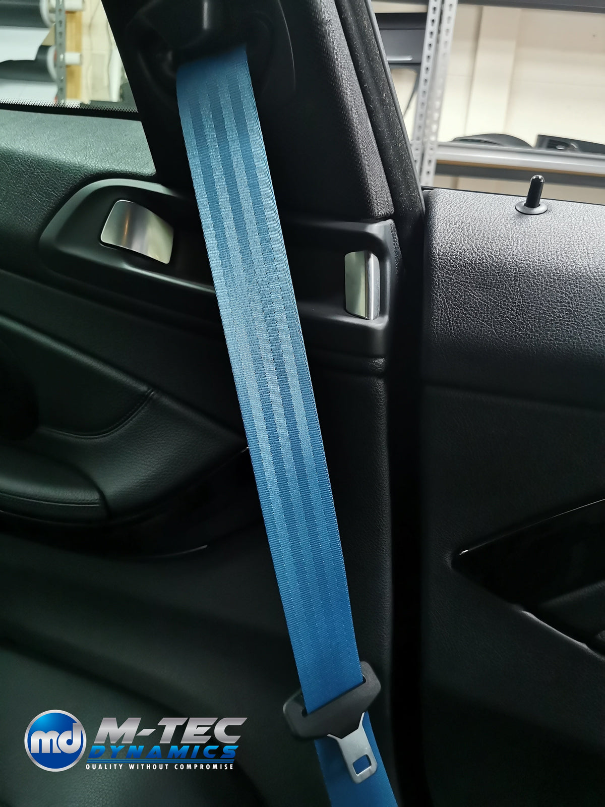 BMW 2-SERIES F22 COUPE LIGHT BLUE FRONT SEAT BELT SET
