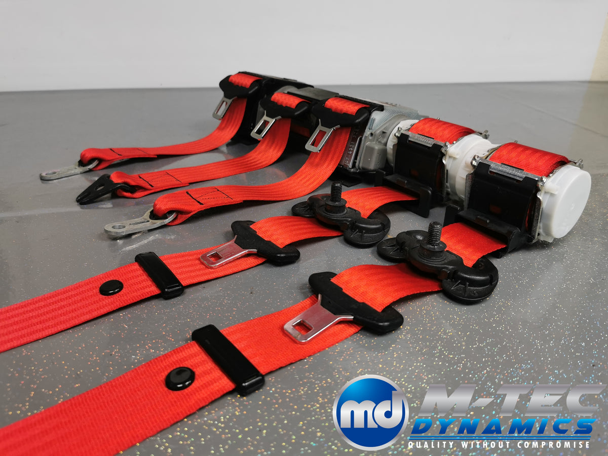 BMW 3-SERIES E90 SALOON (M3) RED FRONT & REAR SEAT BELT SET