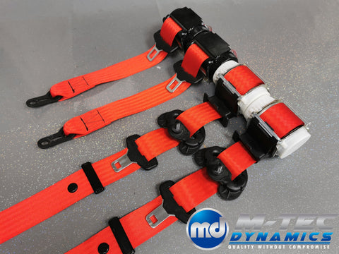 BMW 2-SERIES F22 COUPE RED FRONT & REAR SEAT BELT SET