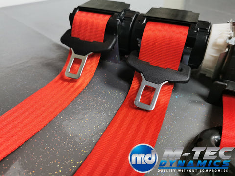 BMW 2-SERIES F22 COUPE RED FRONT & REAR SEAT BELT SET