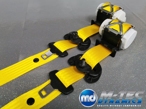 BMW 2-SERIES F22 COUPE YELLOW FRONT & REAR SEAT BELT SET