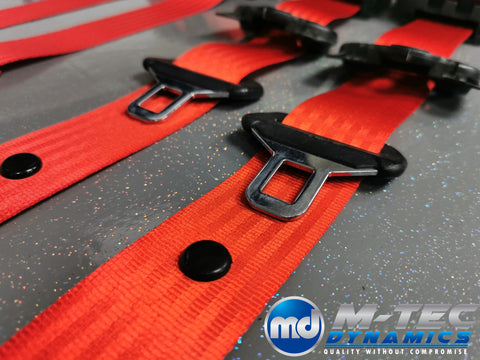 BMW E46 M3 COUPE RED FRONT & REAR SEAT BELT SET (LAP BELT)