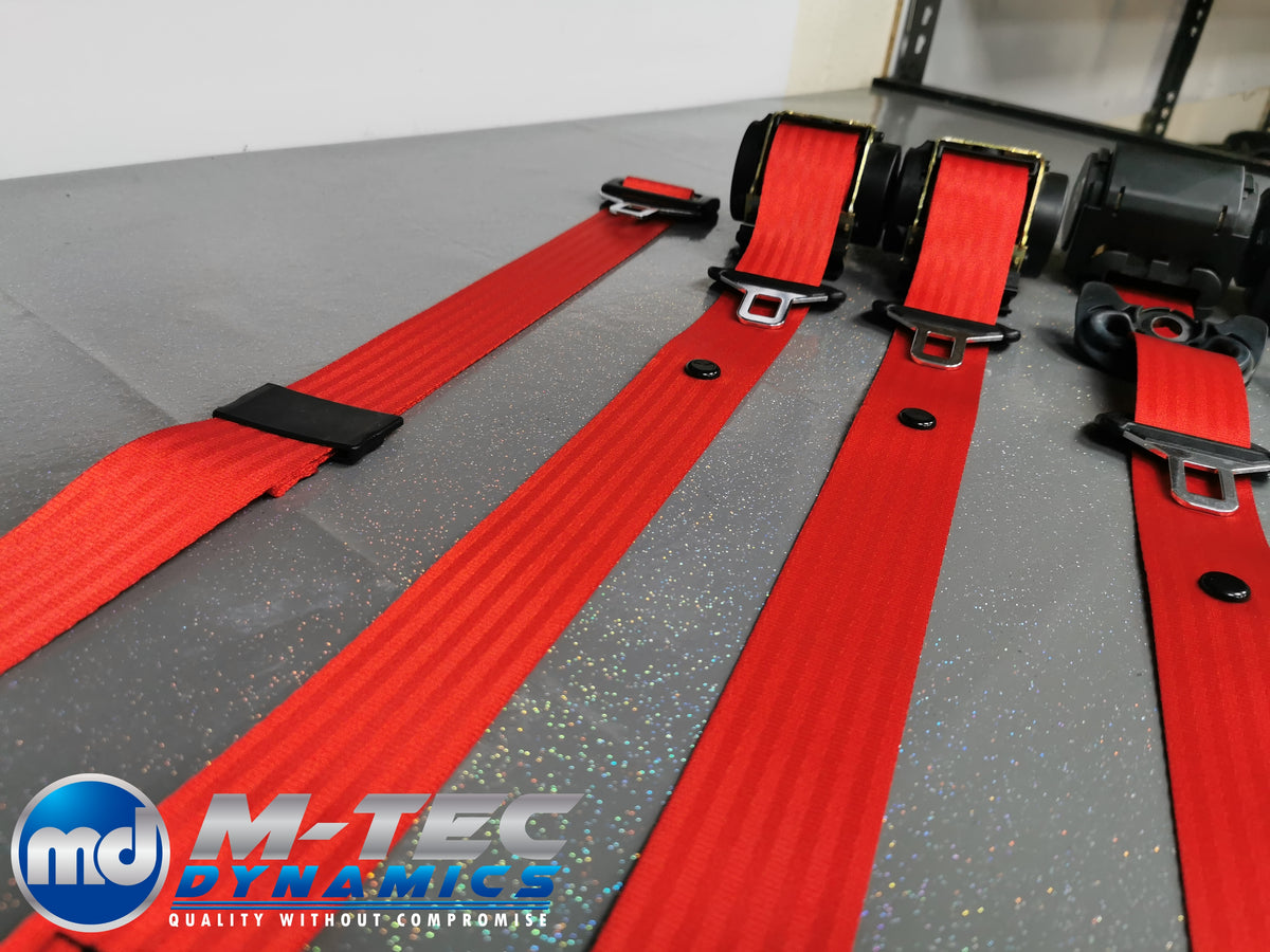BMW E46 M3 COUPE RED COMPLETE FRONT & REAR SEAT BELT SET (LAP BELT)
