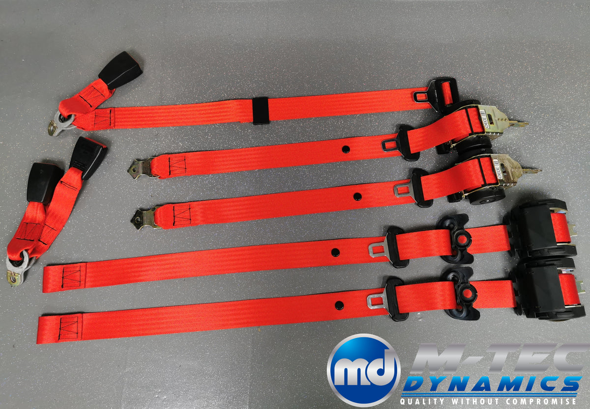 BMW E46 M3 COUPE RED COMPLETE FRONT & REAR SEAT BELT SET (LAP BELT)