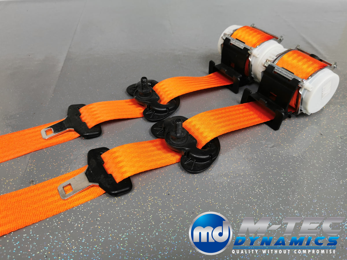 BMW 1-SERIES E81 / E82 / E87 ORANGE FRONT SEAT BELT SET