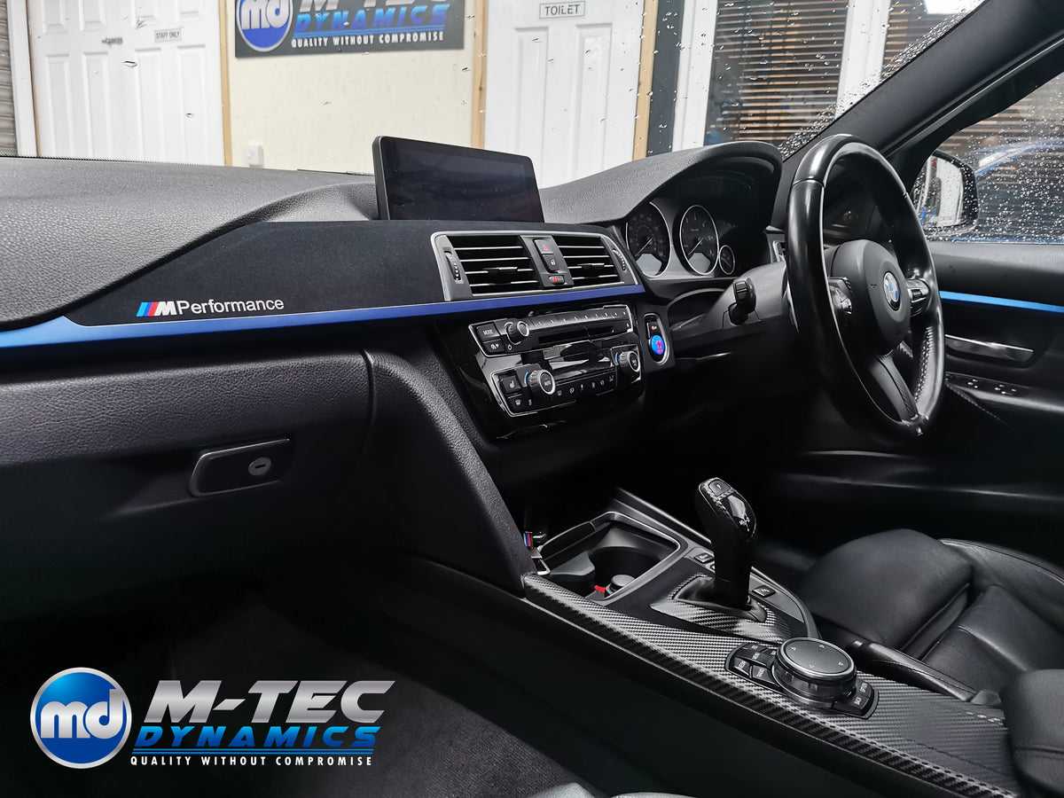 WRAPPING SERVICE - BMW F3X INTERIOR TRIM SET - 3D CARBON / ALCANTARA / BLUE ACCENT - (F30 F31 F32 F33 F36)