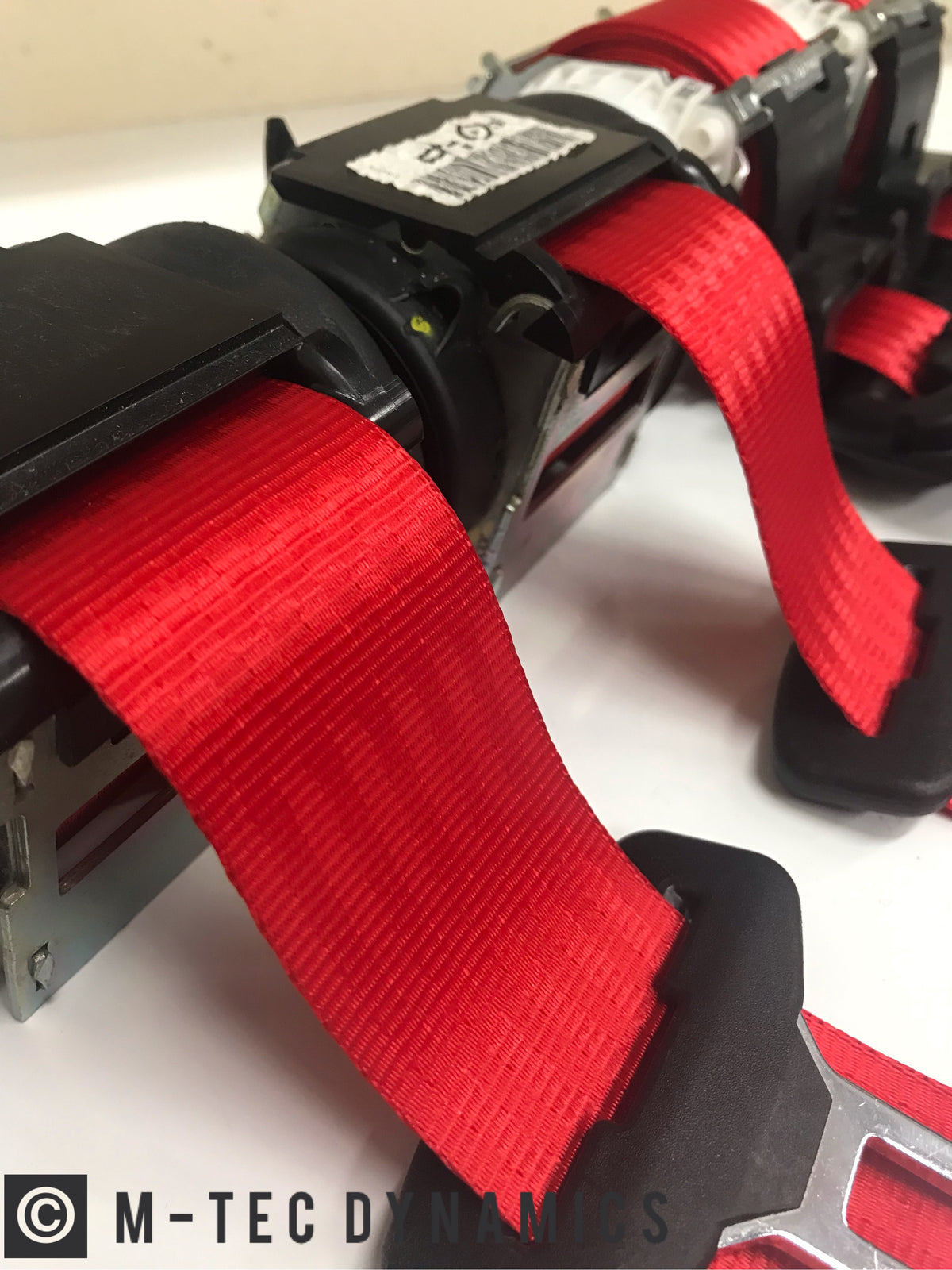 BMW E36 COUPE M3 CUSTOM RED FRONT SEAT BELT SET