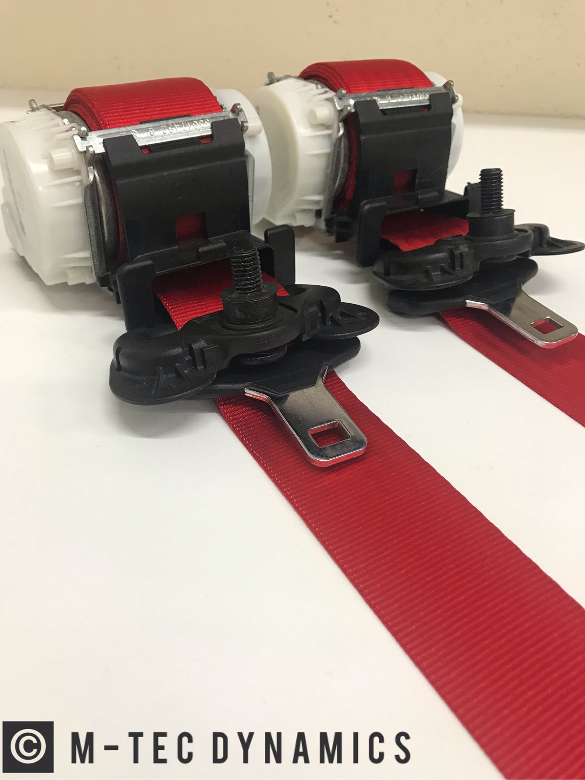 BMW E36 COUPE M3 CUSTOM RED FRONT SEAT BELT SET