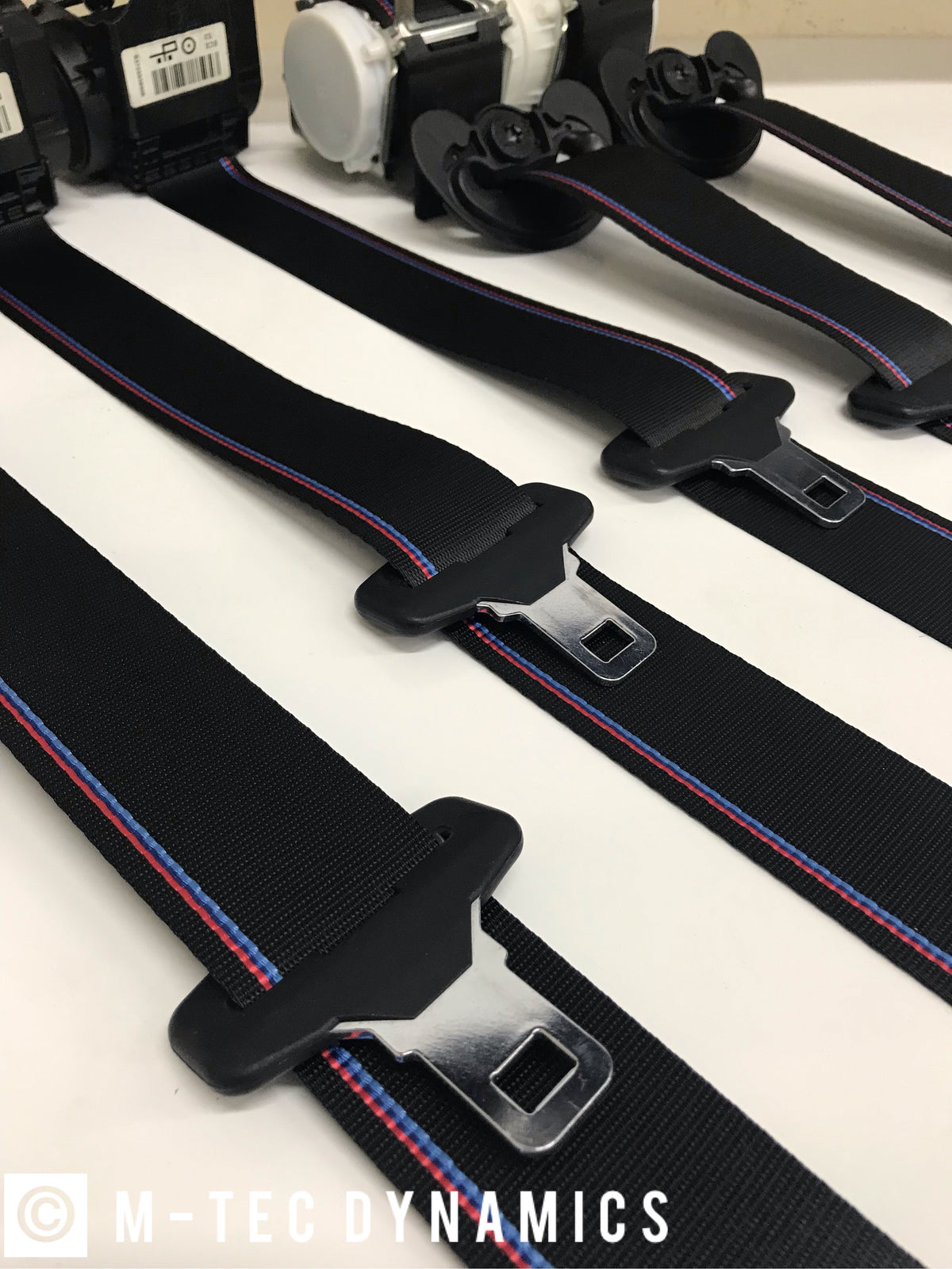 BMW E60 M5 CUSTOM GTS COMPETITION STYLE TRI-COLOUR FRONT SEAT BELT SET